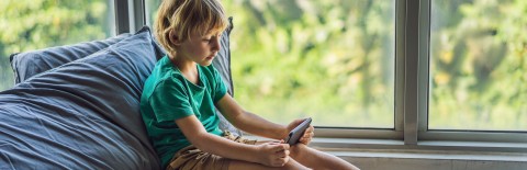 Quel est le bon âge pour le premier smartphone ?